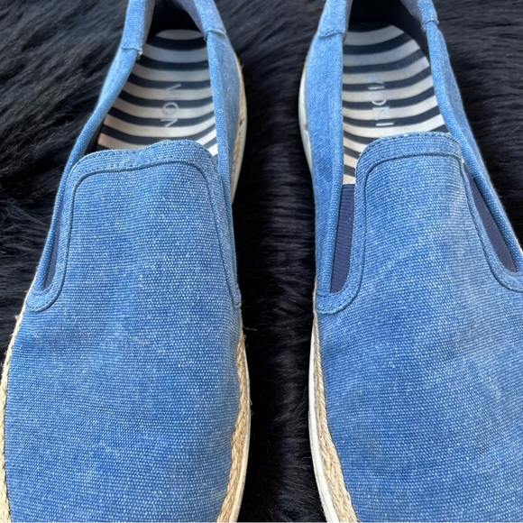 Vionic “Rae” Slip on Sneakers - Picture 11 of 16